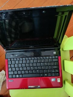 富士通 M2010 筆記型電腦64202487398402110