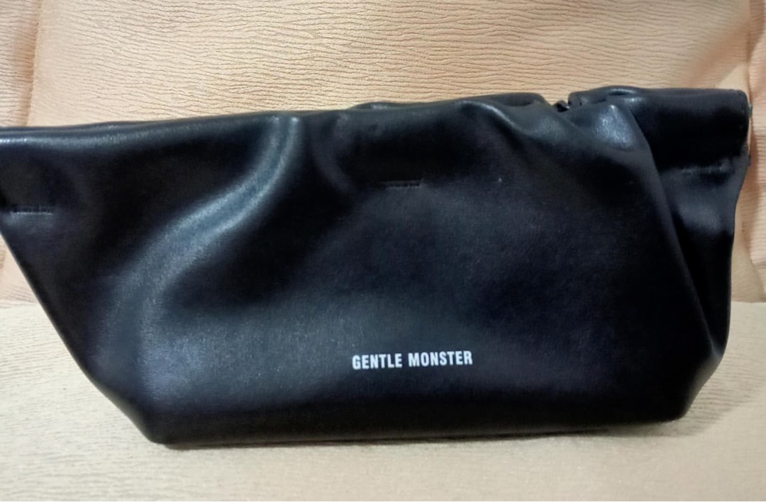 Gentle Monster Sunglasses Case, Women's Fashion, Bags & Wallets, Purses ...