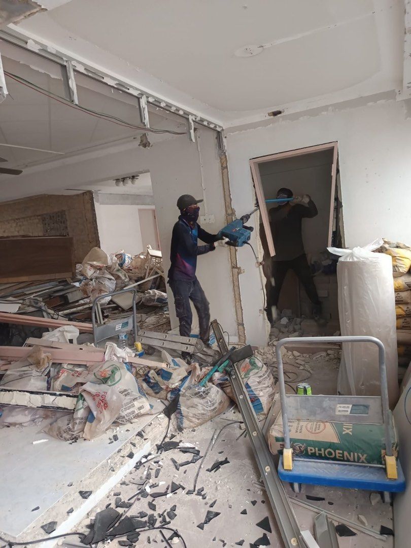 Hacking /Dismentle /Disposal /tile/tiling/painting /partition wall/tiles work/full house renovation62853069863427111