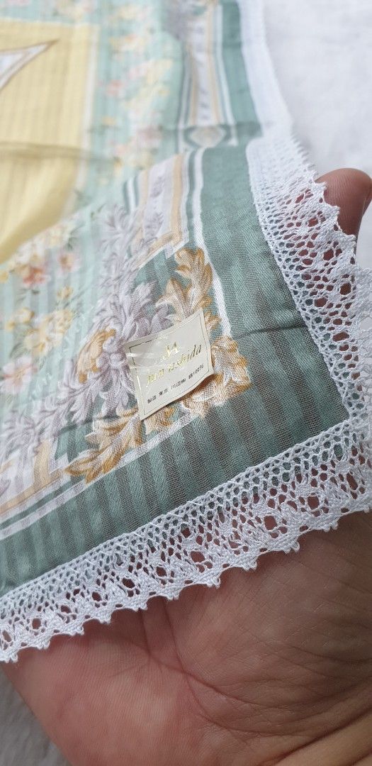 HANKIE (Category: Scarves) located in Tagum. Submitted by minimelstuff (Listing ID 1369615006, Image 3). Description: Jun Ashida hankie bnew.