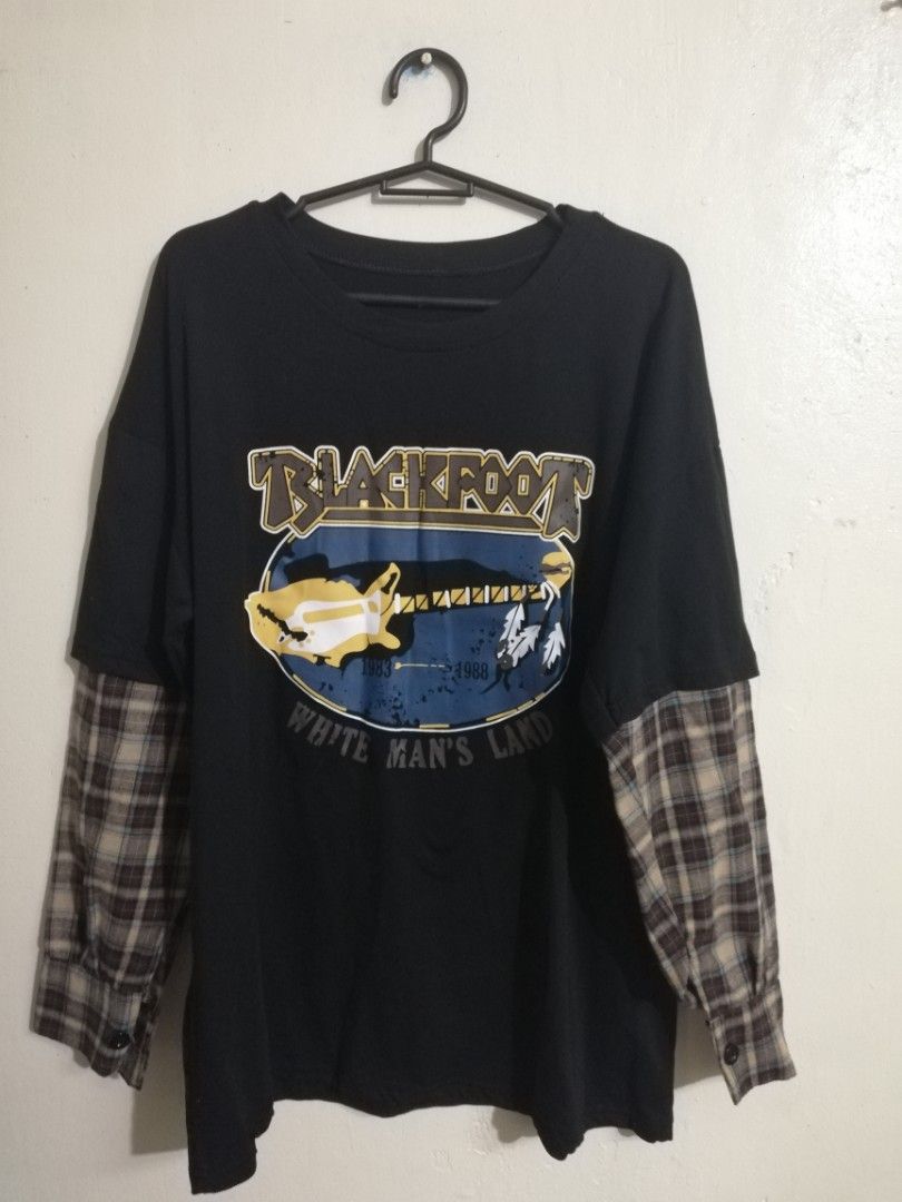 Jacket & Parka (Category: Others Tops) located in Mabalacat. Submitted by declutter_by_eij (Listing ID 1369555457, Image 1). Description: .