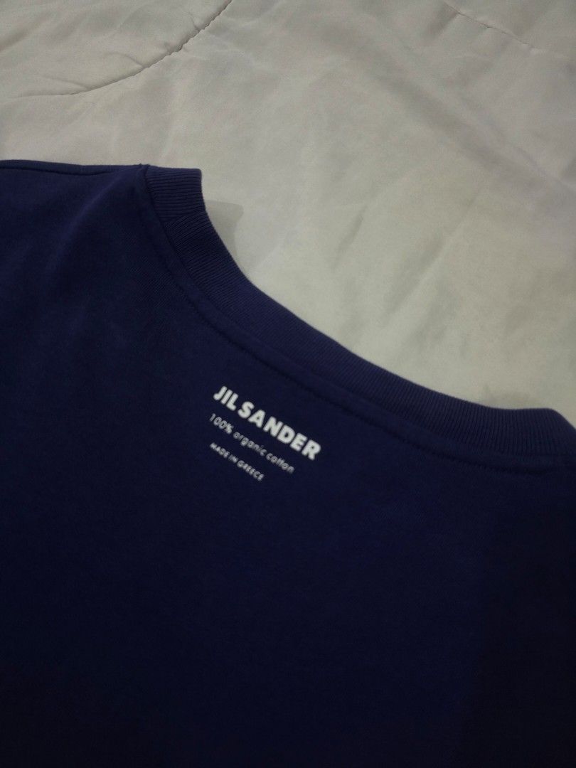 Jil Sander (Category: Tshirts & Polo Shirts ) located in Cainta. Submitted by masnes (Listing ID 1369501295, Image 3). Description: Jil Sander (Navy) (Size XL 22.5/30) (9.5/10 Color rate) -600php.
