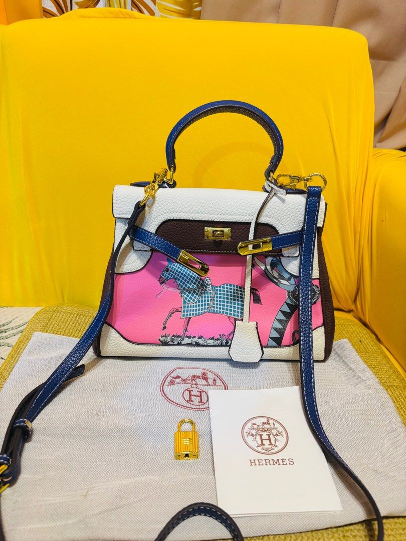 JP Hermes kelly 25 cm (Category: Luxury Bags & Wallets) located in Cebu City. Submitted by day.98 (Listing ID 1369499862, Image 1). Description: selected from japan surplus genuine leather limited edition coded with dust bag no flaws.