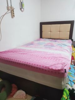 (Kategori: ) berada di . Dikirim oleh eleonoragnes (ID iklan 1369645998, Gambar 1). Deskripsi: .