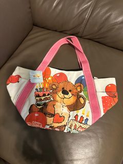 （分類：）位於 。 由 mong0512 提交（商品編號 1369612321，圖片 1）。簡介： 。