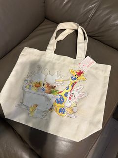 （分類：）位於 。 由 mong0512 提交（商品編號 1369614432，圖片 1）。簡介： 。