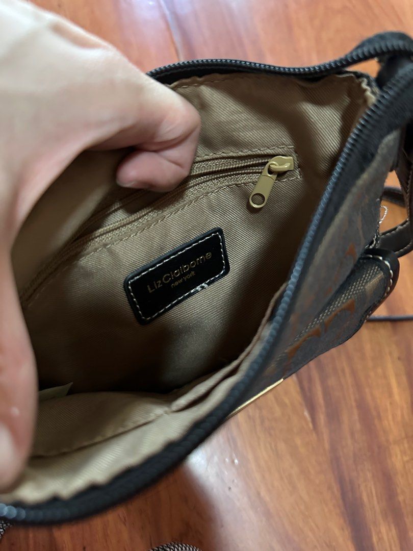 Liz Clairborne Crossbody Bag New (Category: Cross-body Bags) located in Pasay City. Submitted by earlgo (Listing ID 1369530837, Image 3). Description: With original dust bag. Never been used. Not my style.