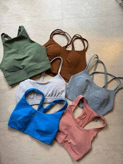 (Category: ) located in . Submitted by petitekloset (Listing ID 1369595917, Image 1). Description: .