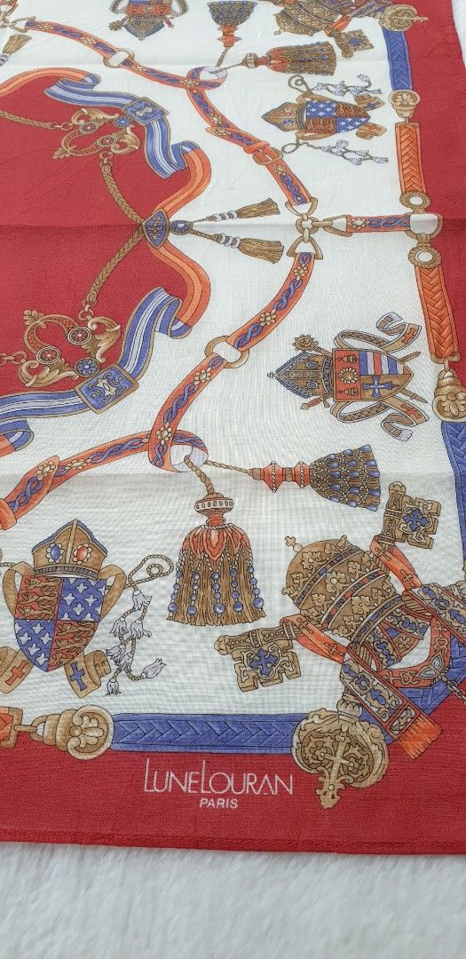 LUNE LUARAN hankie (Category: Scarves) located in Tagum. Submitted by minimelstuff (Listing ID 1369618345, Image 2). Description: unused condition.