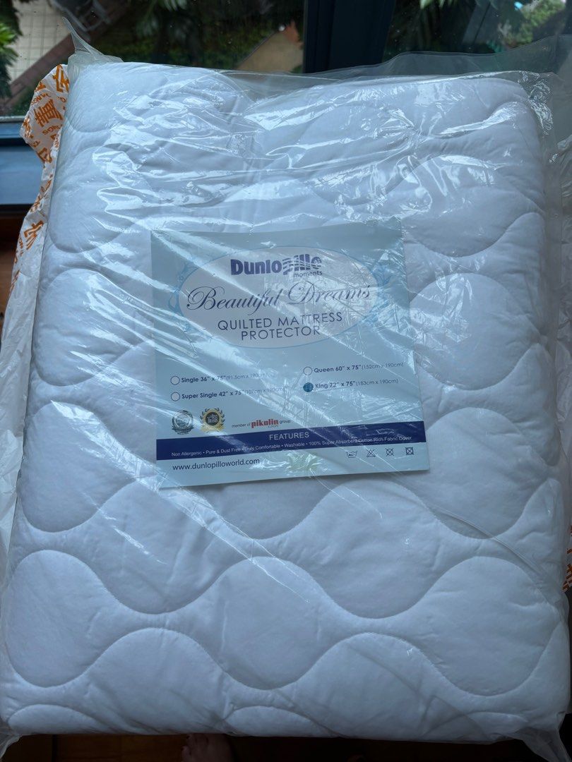Matress protector - King size65074649463553111