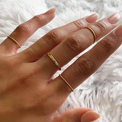 Minimalist Ring 18K Gold Pawnable (Category: Rings) located in Cagayan de Oro. Submitted by authenticstuffsdecluttering (Listing ID 1369545662, Image 3). Description: updated price : March 3, 2026 This is 18k Real gold Pawnable. Perfect for stacking. Size 6.5 .70grams ***Last photo is not mine—for inspiration only.