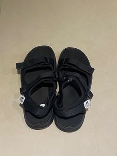 由 suseeeee (刊登 ID 1369578056，圖片 1) 提交，位於 的 (類別：)，說明：。