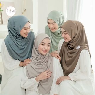 (Kategori: ) berada di . Dikirim oleh indah1996 (ID iklan 1369665604, Gambar 1). Deskripsi: .