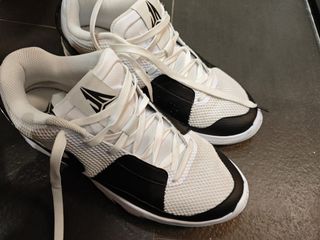 （分類：）位於 。 由 huge00021 提交（商品編號 1369651251，圖片 1）。簡介： 。