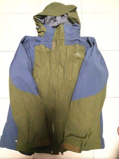 （分類：）位於 。 由 divingfolks 提交（商品編號 1369597826，圖片 1）。簡介： 。