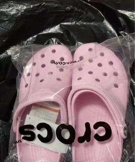 (Category: ) located in . Submitted by sellingclothes____ (Listing ID 1369538506, Image 1). Description: .