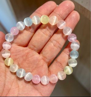 (Category: ) located in . Submitted by leannecollection (Listing ID 1369541477, Image 1). Description: .