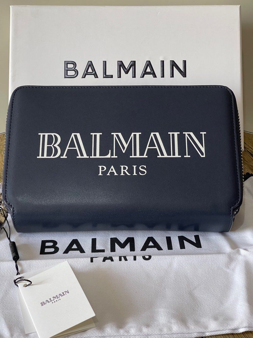 Onhand Balmain Zippy Wallet Navy & Black (Category: Luxury Bags & Wallets) located in Puerto Princesa. Submitted by eds.raps (Listing ID 1369590972, Image 1). Description: Onhand Layaway accepted Navy color Also available in Black color Leather Pls browse the photos for dimensions + shipping fee from Puerto Princesa City Palawan Discount for bulk purchase .