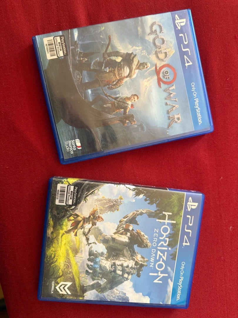 PS4 games GOW and HZD (Category: PlayStation) located in Manila. Submitted by flicker_33 (Listing ID 1369680452, Image 1). Description: God of War and Horizon Zero Dawn.