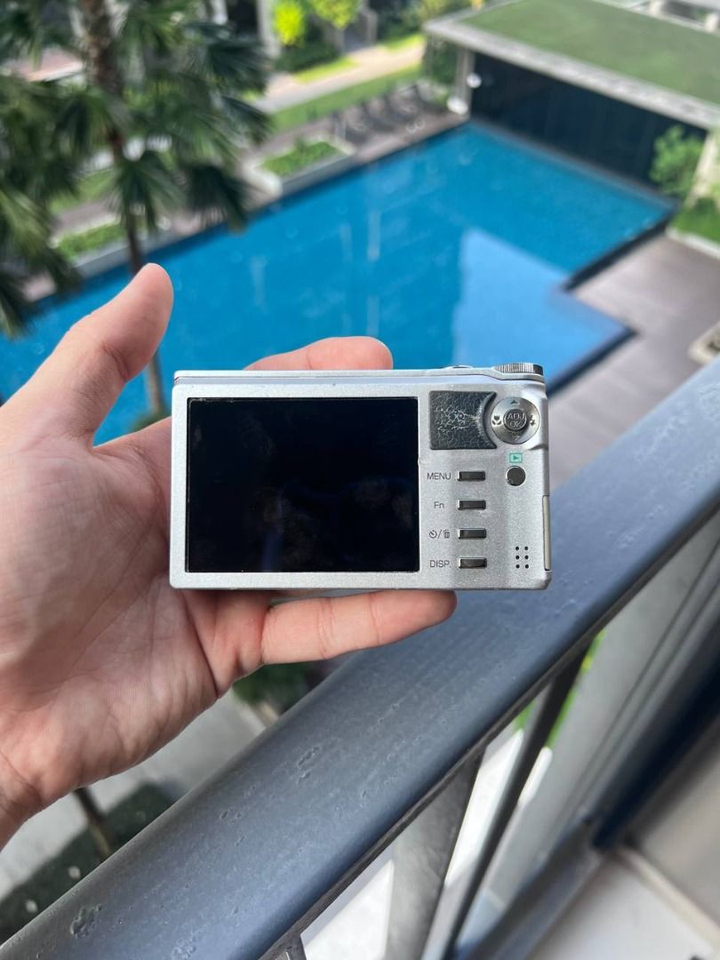 Ricoh Digicam (with Sample Photos), Photography, Cameras on Carousell