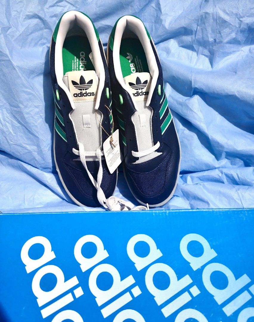 Rivalry Low (Category: Sneakers) located in Daet. Submitted by kjosefrafa90210 (Listing ID 1369510869, Image 2). Description: US 11 UK 10.5 shanav/cougrn/dshgry.