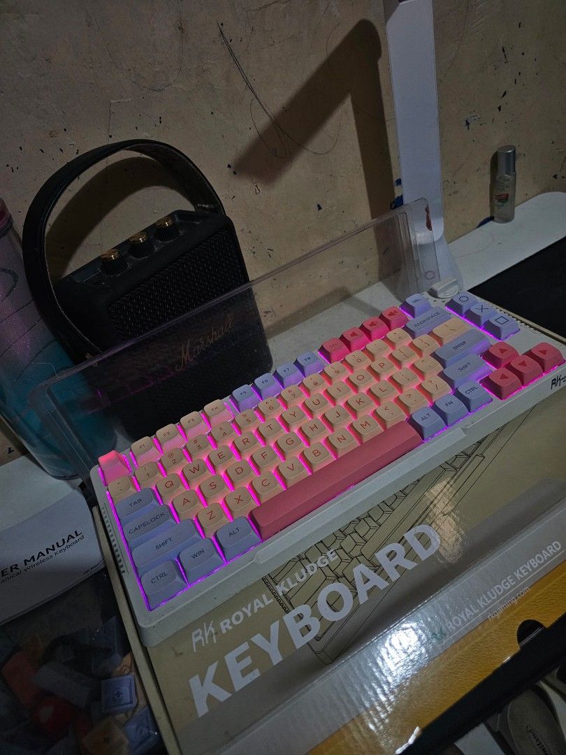 Royal Kludge H81 (Category: Computer Keyboard) located in Marikina City. Submitted by autumn09123 (Listing ID 1369626778, Image 2). Description: RK H81 Like new, rarely used. Impulse buy lang, cute kasi haha tas di naman nagamit since naka laptop and onsite sa work. 3,000 fix free sf nalang. Pristine and clean condition Complete: With cover pa Box Manual Cable Wireless RK dongle Extra keys Extra 4 brown switches rfs. declutter.