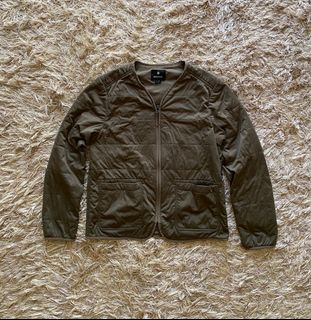 (Category: ) located in . Submitted by awenustore (Listing ID 1369536342, Image 1). Description: .