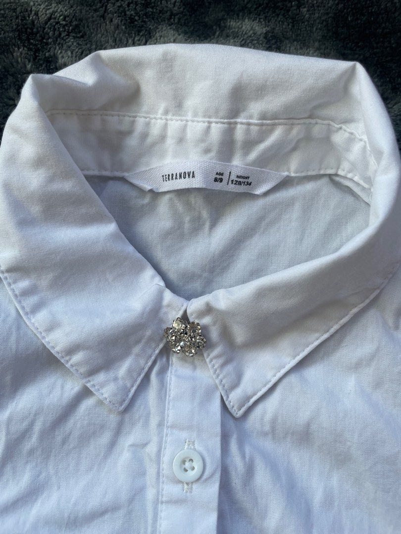 Terranova White Polo Croptop Longsleeves (Category: Babies & Kids Fashion) located in Las Pinas. Submitted by aheartj (Listing ID 1369590538, Image 3). Description: .