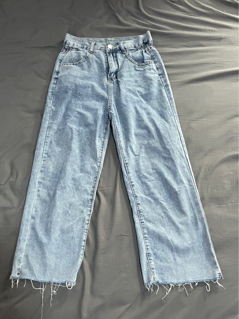 unfinished boyfriend jeans, Fesyen Wanita, Pakaian Wanita, Bawahan di  Carousell