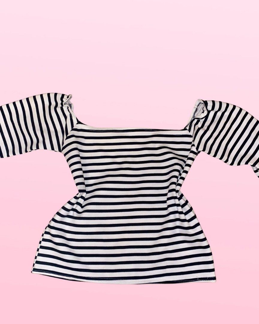 y2k goth vintage off shoulder stripes top (Category: Blouses) located in Batangas. Submitted by daefloress (Listing ID 1369650298, Image 3). Description: 💗size: xs-s 💗shipping on weekdays only thru j&t 💗payo 💗location: san jose, batangas.