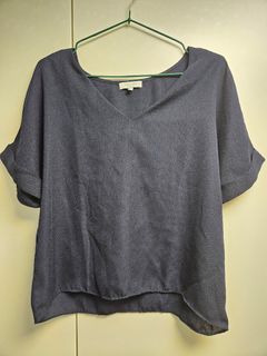 （分類：）位於 。 由 hippoasd 提交（商品編號 1369587001，圖片 1）。簡介： 。