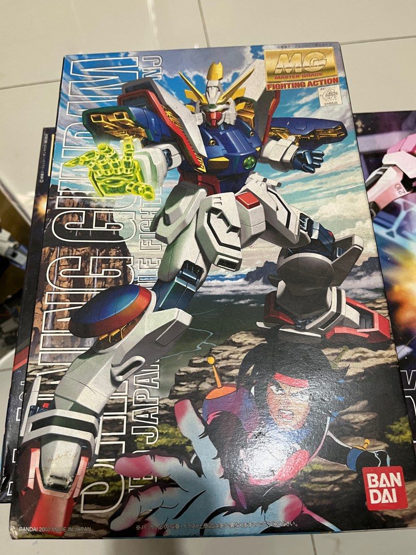 1/100 MG Shining (Category: Gundam & Model Kits) located in Rizal. Submitted by nextwavetech0428 (Listing ID 1369770691, Image 1). Description: 1/100 MG Shining Gundam -box & manual -snap built then put back in the box -🚨issue : some stickers were applied 📍Antipolo City.