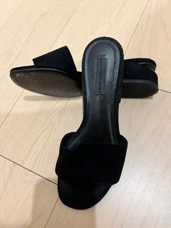 （分類：）位於 。 由 meee01 提交（商品編號 1369856742，圖片 1）。簡介： 。