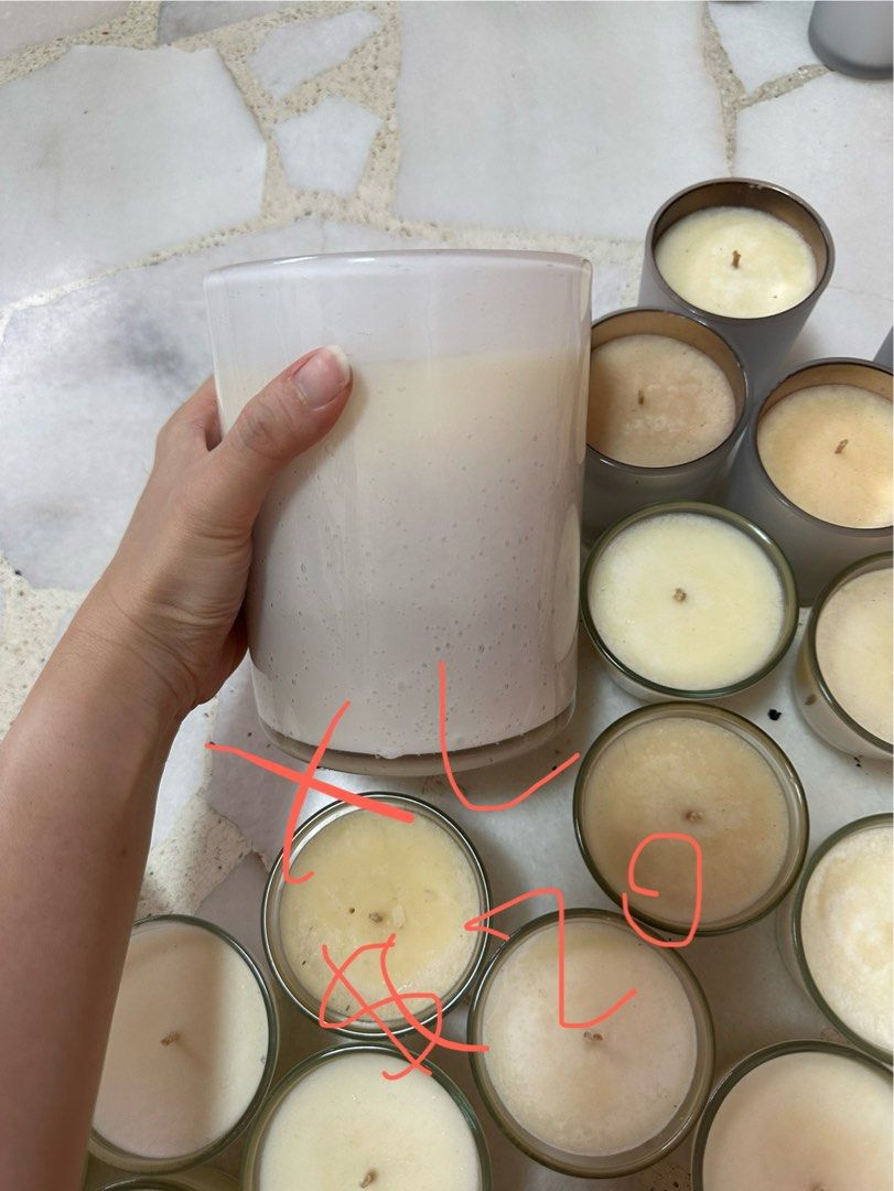 Assorted scented candles65074874918274116