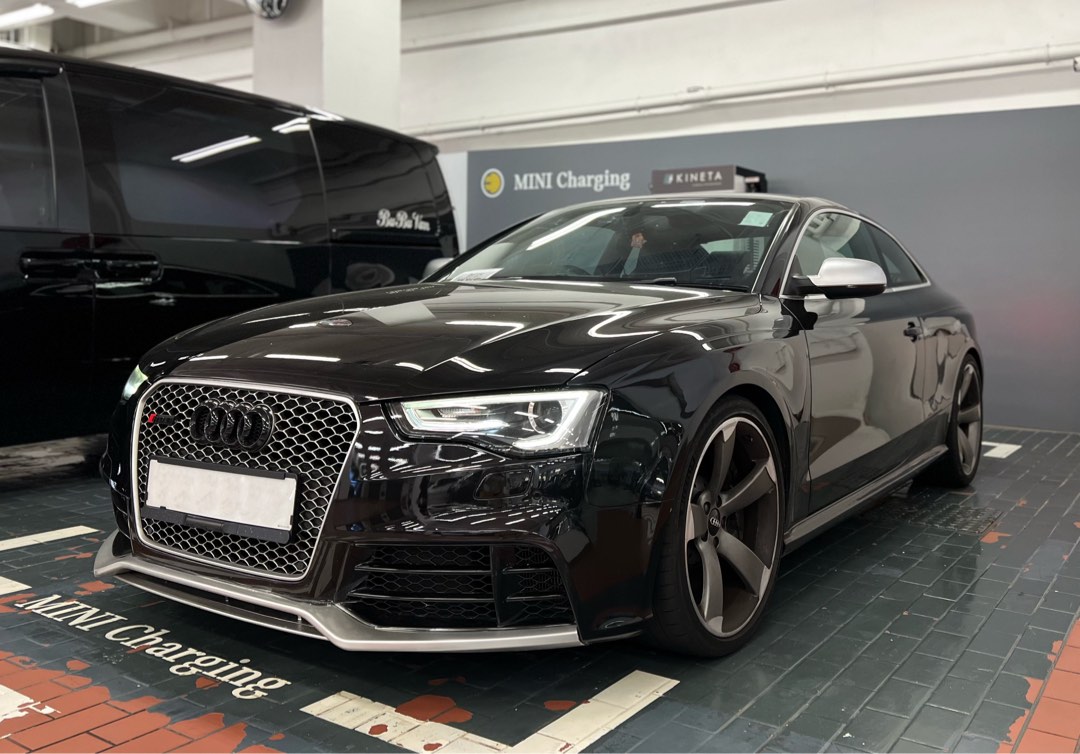Audi RS5 4.2 FSI quattro S tronic (A)62863175385859111