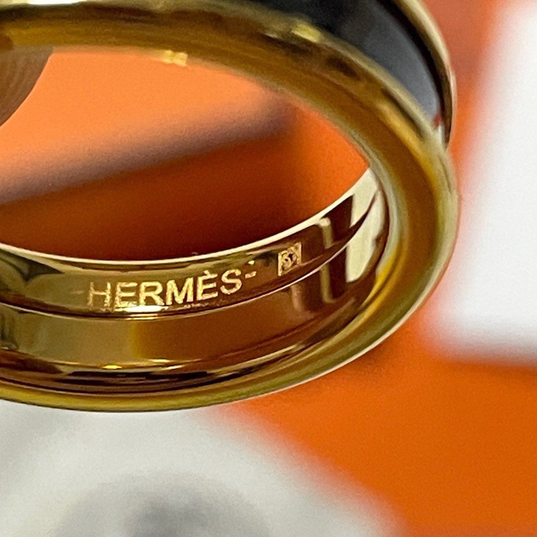 Authentic Hermes Ring PM Acier Email Black/Gold (Category: Luxury Accessories) located in Quezon City. Submitted by breakmyfashion (Listing ID 1369750468, Image 3). Description: Size: 55 Comes with box, paperbag, carr and receipt. .