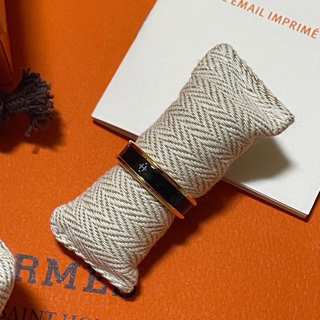 Authentic Hermes Ring PM Acier Email Black/Gold (Category: Luxury Accessories) located in Quezon City. Submitted by breakmyfashion (Listing ID 1369750468, Image 2). Description: Size: 55 Comes with box, paperbag, carr and receipt. .