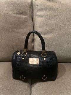 (Kategori: ) berada di . Dikirim oleh authenticbubi (ID iklan 1369805696, Gambar 1). Deskripsi: .