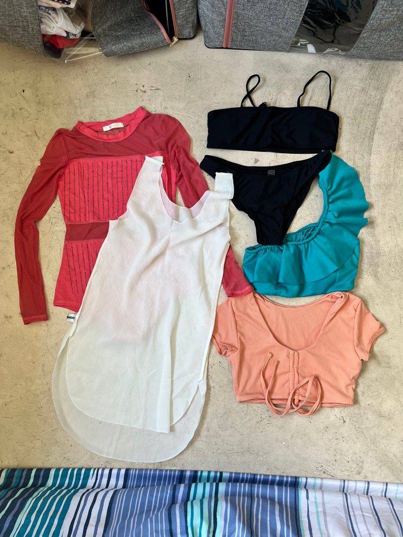Bikini and swimsuits (Category: Bikinis & Swimsuits) located in Bulacan. Submitted by handlewithcaution (Listing ID 1369718293, Image 1). Description: All preloved swimwear. Yung 2 pc black brand new. Bawal sa maselan. Pm for interested.