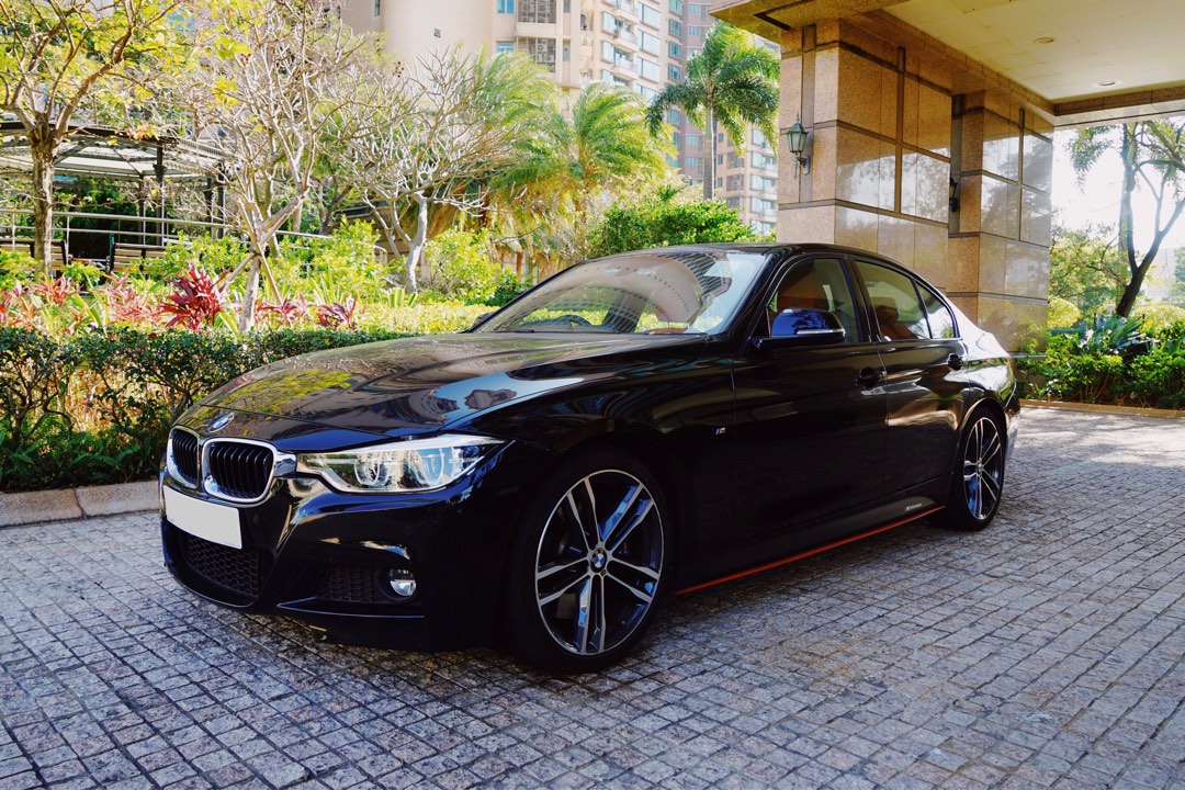 BMW 330i Sport (A)62863130501505112
