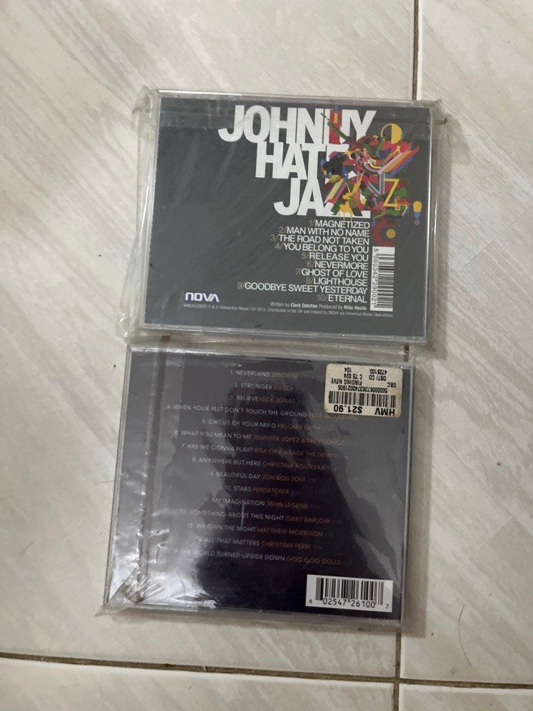 CD BUNDLE NEGOTIABLE (Category: CDs & DVDs) located in Singapore. Submitted by dq73740 (Listing ID 1369791521, Image 2). Description: $20 each but can nego.