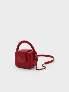 (Category: ) located in . Submitted by barbara.wardrobe (Listing ID 1369807537, Image 1). Description: .