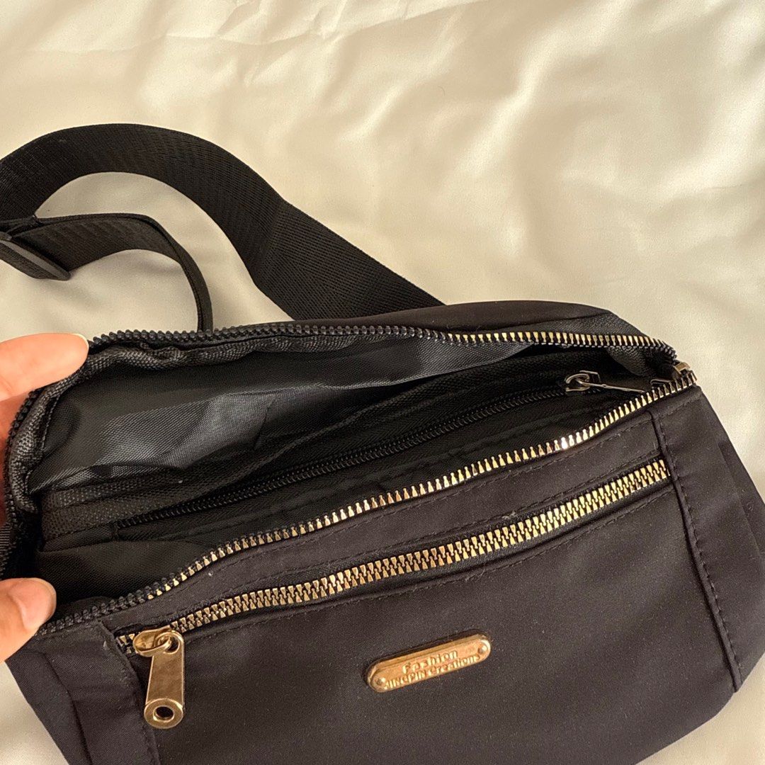 Crossbag (Category: Cross-body Bags) located in Shah Alam. Submitted by ppreloveddbyymee (Listing ID 1369722013, Image 3). Description: This bag still like new, Include the strap (adjustable).