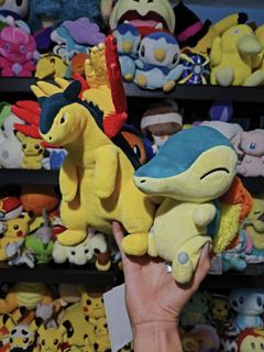Cyndaquil & Typhlosion Set