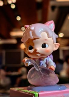 （分類：）位於 。 由 hellodisney 提交（商品編號 1369854217，圖片 1）。簡介： 。