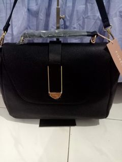 (Kategori: ) berada di . Dikirim oleh lusystuff (ID iklan 1369768715, Gambar 1). Deskripsi: .