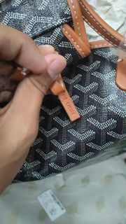 Goyard tote
