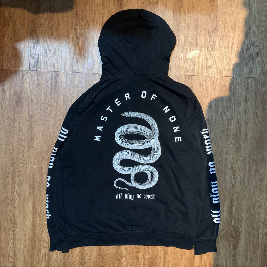 HOODIE H&M snake, Fesyen Pria, Pakaian Atasan di Carousell