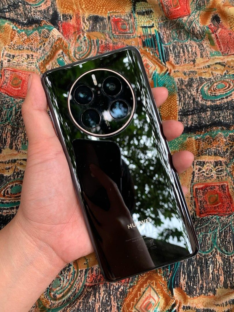 Huawei mate 50 pro (Category: Huawei) located in Makati City. Submitted by xiannndy (Listing ID 1369794405, Image 2). Description: FOR SALE OR SWAP 18K NEGO COMES WITH BOX AND CHARGER HUAWEI MATE 50 PRO One of the best Camera phone /KUNLUN GLASS NO ISSUE SPECS : 8GB RAM | 256GB ROM SNAPDRAGON 8+ GEN 1 OLED 1B COLORS DISPLAY 120HZ REFRESH RATE 64MP XMAGE PROFESSIONAL UP TO 4K VIDEO REC FRONT AND BACK 100X PERISCOPE ZOOM rated IP68 for splash, wate