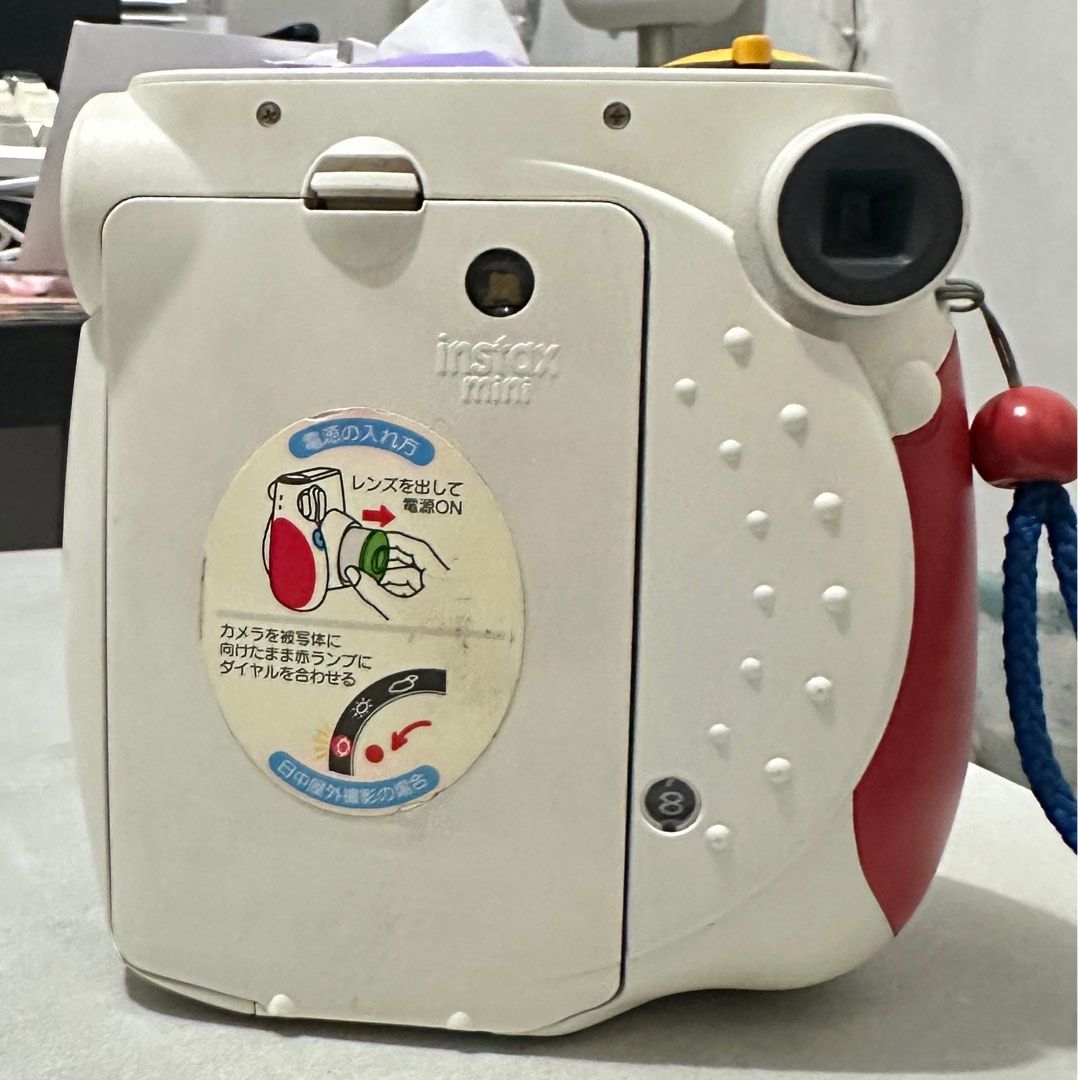 Instax Mini 7 (Category: Cameras) located in Makati City. Submitted by broccolio (Listing ID 1369850930, Image 2). Description: Instax Mini 7 Working pero hindi nag flash madalas not sure kung dahil sa battery mahina or may issue yung flash. NOTE: Buy at your own risk .